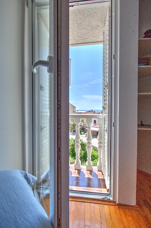 Anmarie Apartments Crikvenica Exterior photo